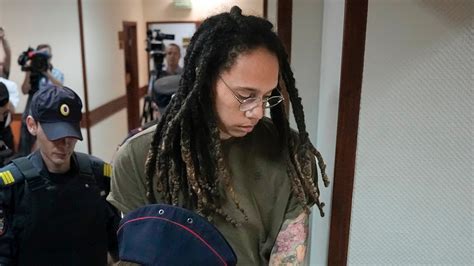 brittney griner male or female|Fact check: Fabricated CNN report of Brittney Griner DNA test